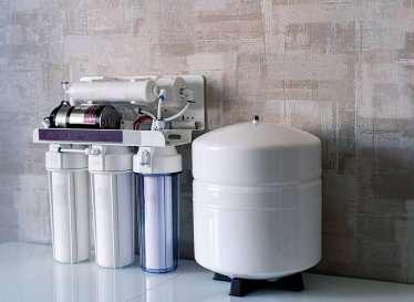 How Does a Water Filtration System Work?